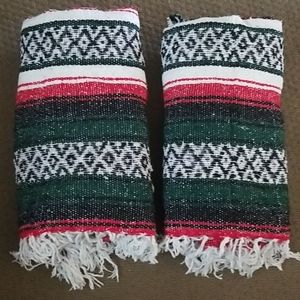 2 Indian Blankets
